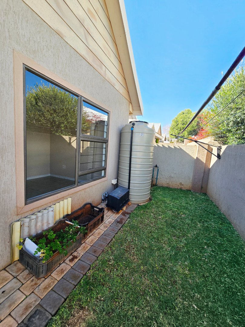 2 Bedroom Property for Sale in Wilkoppies North West